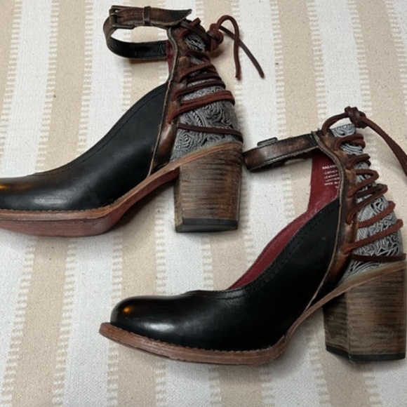 Freebird by Steven Raeanne size 10 - Picture 3 of 6